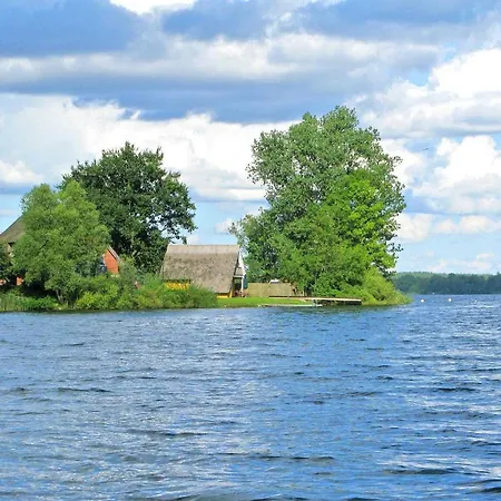 Dom wakacyjny Ferienhaus Direkt Am Krakower See - See 10310