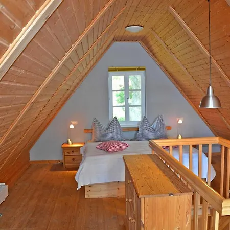 Dom wakacyjny Ferienhaus Direkt Am Krakower See - See 10310 Krakow am See